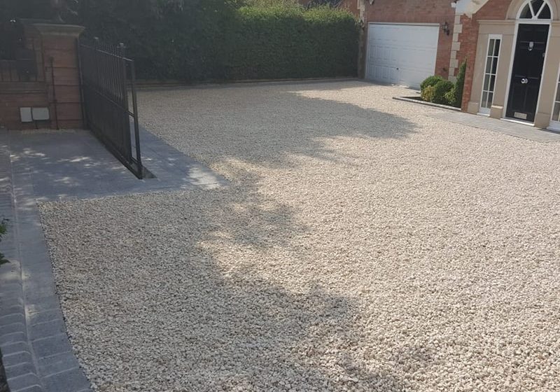 Gravel-driveway